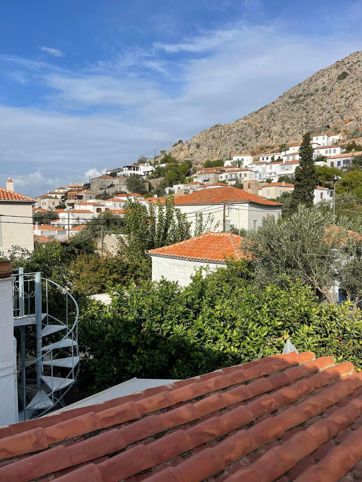 Piteoussa Plus Hydra Buitenkant foto